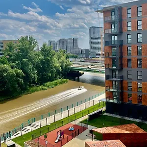 Apartment Jesionowe Nad Odra, Stare Miasto, Sauna W Jednym Apartamencie, Klimatyzacja , Garaz Podziemny 0 Zl, Odra River , Old Town, New Building, Air Conditioning, Sauna In One Apt, Underground Garage Free, Breslau